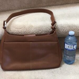 Nine West Elegant Tan Leather Shoulder Bag $40
